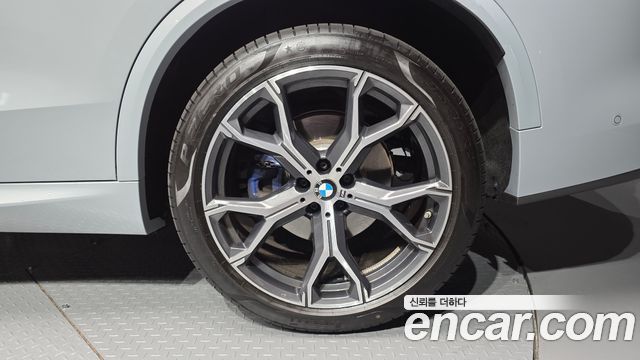 BMW X5 2026 — photo 7