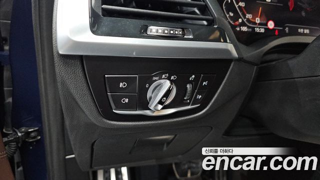 BMW X4 2021 — photo 22