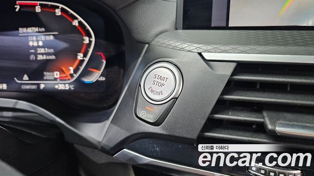 BMW X4 2021 — photo 29