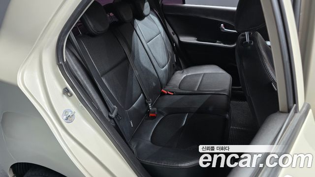 Kia morning 2013 — photo 17