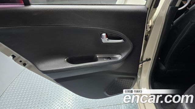 Kia morning 2013 — photo 15