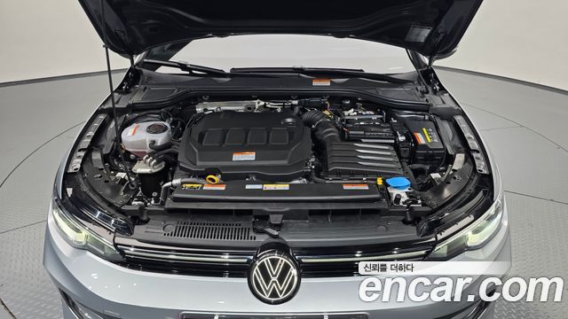 Volkswagen Golf 2026 — photo 6