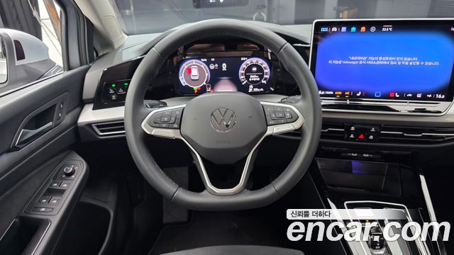 Volkswagen Golf 2026 — photo 19