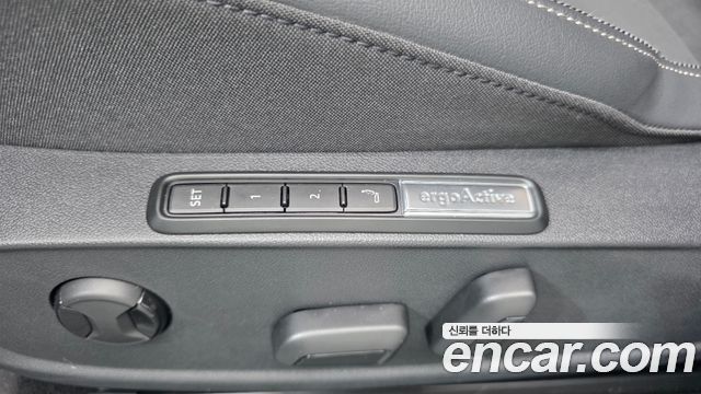 Volkswagen Golf 2026 — photo 25