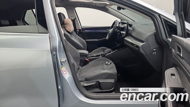 Volkswagen Golf 2026 — photo 16