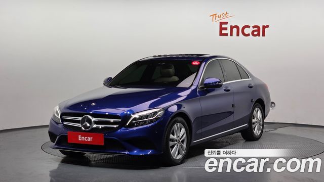 Mercedes-Benz C-Class 2019 — photo 1
