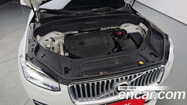 Volvo XC90 2023 — photo 6