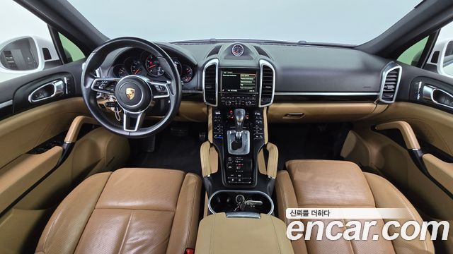 Porsche Cayenne 2016 — photo 7