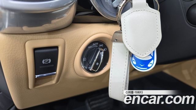 Porsche Cayenne 2016 — photo 18