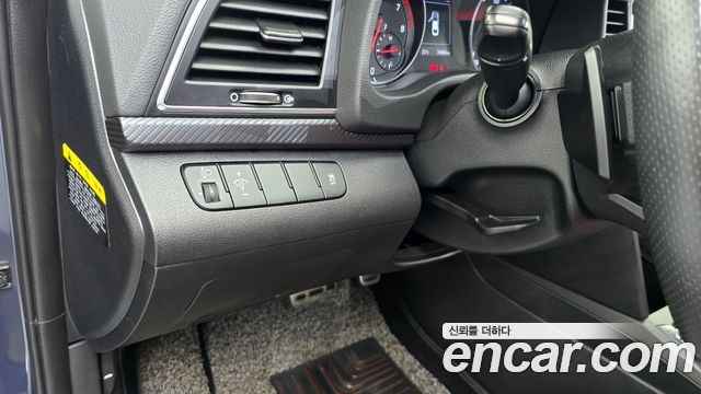 Hyundai AVANTE 2018 — photo 19