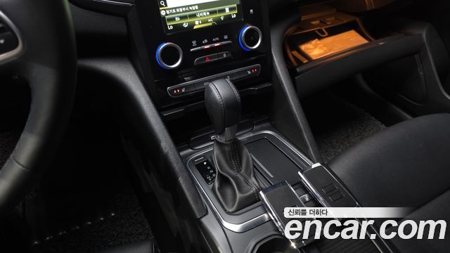 Renault Korea SM6 2016 — photo 9