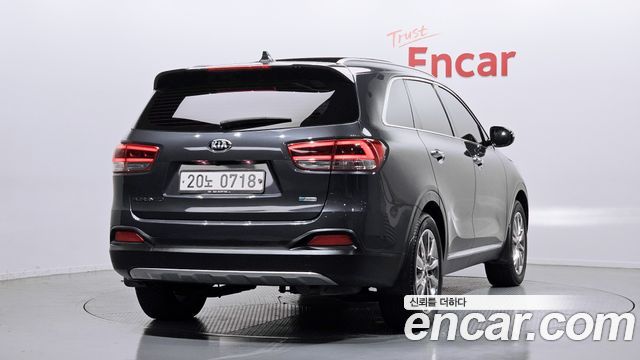 Kia Sorento 2016 — photo 2