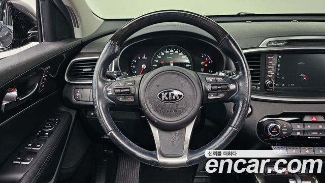 Kia Sorento 2016 — photo 13