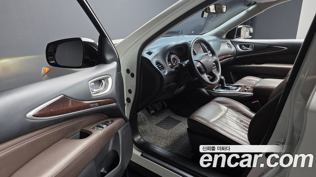 Infiniti QX60 2017 — photo 10