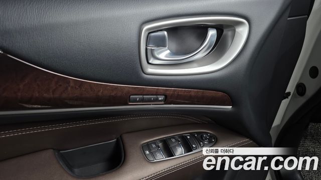 Infiniti QX60 2017 — photo 14