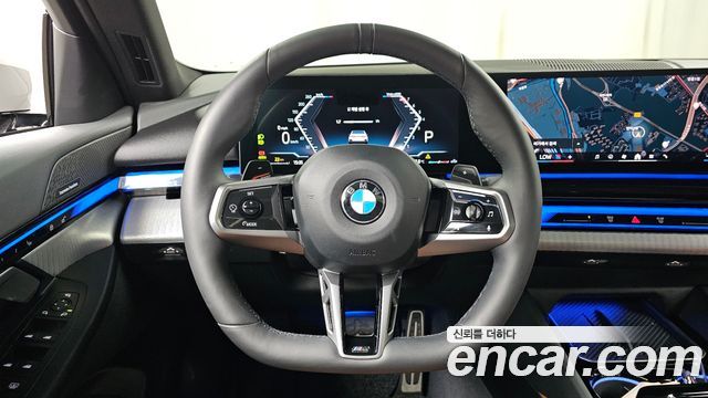 BMW 5-Series 2025 — photo 19