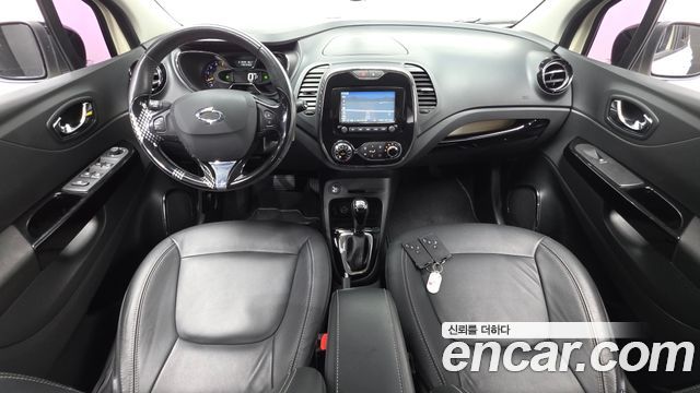 Renault Korea QM3 2015 — photo 10