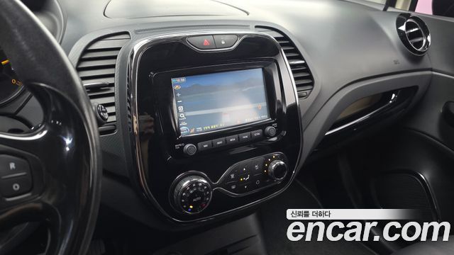 Renault Korea QM3 2015 — photo 20