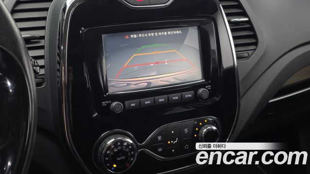 Renault Korea QM3 2015 — photo 22