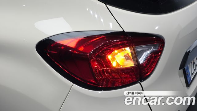 Renault Korea QM3 2015 — photo 9