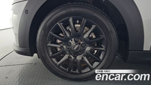 Mini Cooper 2024 — photo 5