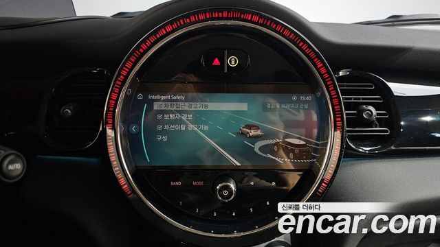 Mini Cooper 2024 — photo 22