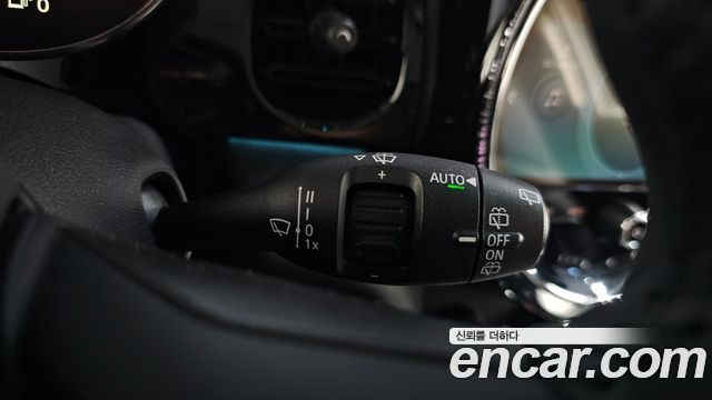 Mini Cooper 2024 — photo 25