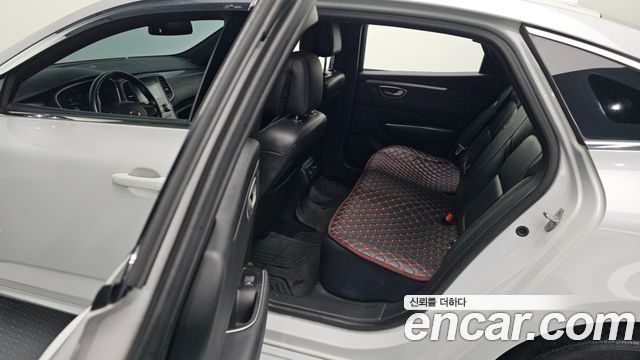 Renault Korea SM6 2024 — photo 18