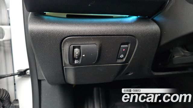 Renault Korea SM6 2024 — photo 23