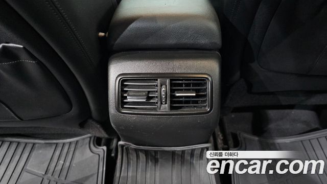 Renault Korea SM6 2024 — photo 25