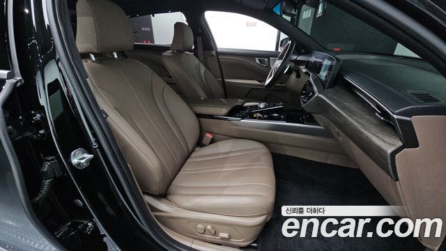 Kia K8 2022 — photo 17