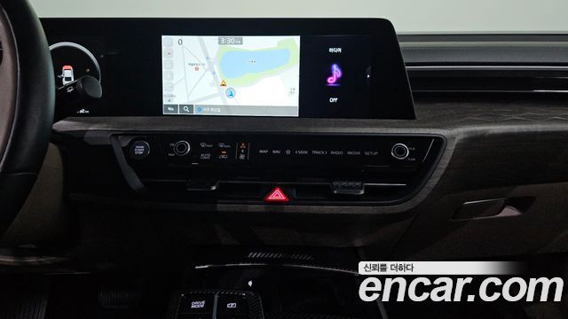 Kia K8 2022 — photo 20