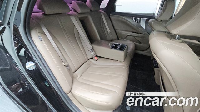 Kia K8 2022 — photo 16