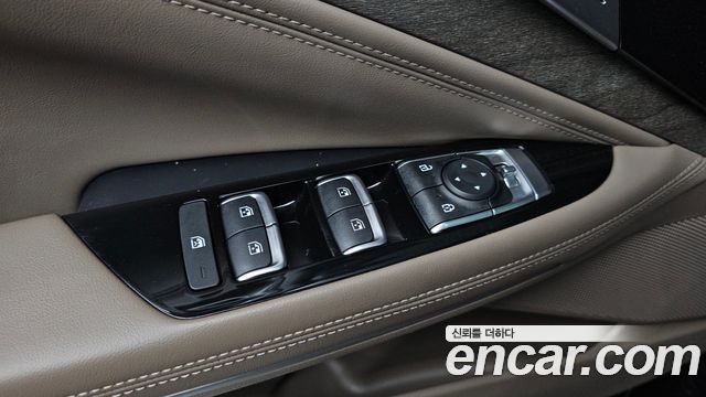 Kia K8 2022 — photo 28