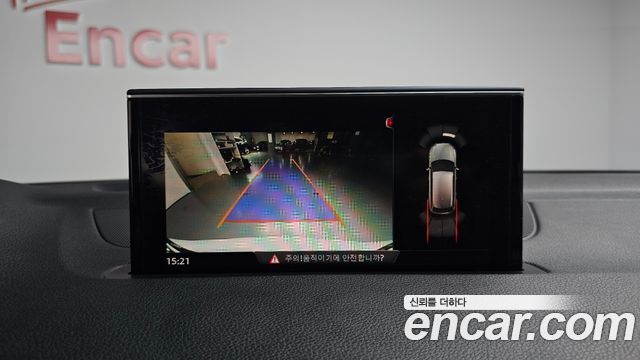 Audi Q7 2019 — photo 21