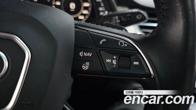 Audi Q7 2019 — photo 23