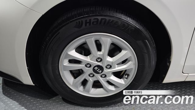 Kia K3 2019 — photo 5