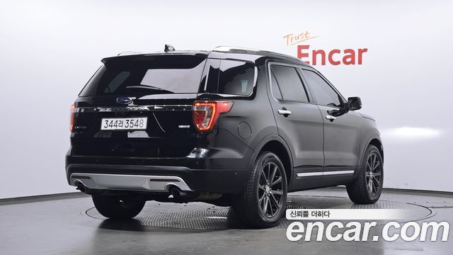 Ford Explorer 2016 — photo 2