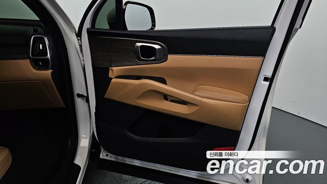 Kia Sorento 2022 — photo 25