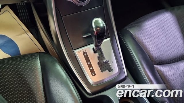 Hyundai AVANTE 2013 — photo 12