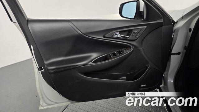 Chevrolet Korea Malibu 2017 — photo 14