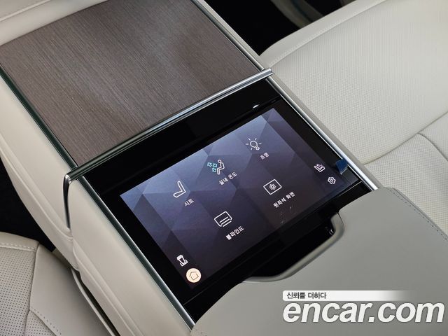 Land Rover Range Rover 2026 — photo 14