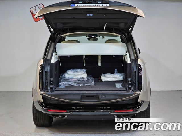 Land Rover Range Rover 2026 — photo 18