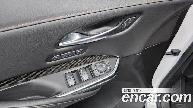 Cadillac XT4 2023 — photo 27