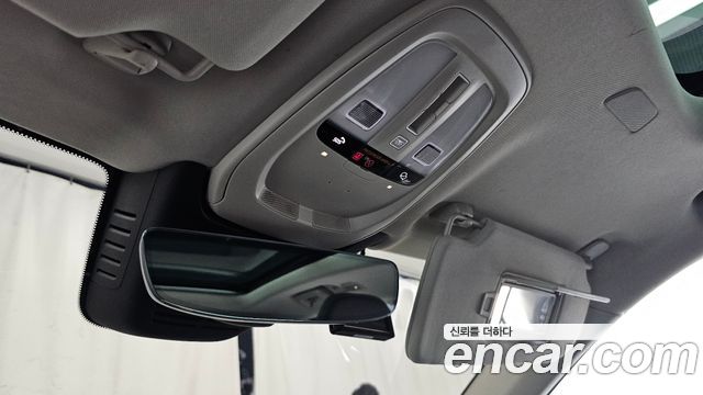 Volvo XC90 2023 — photo 32