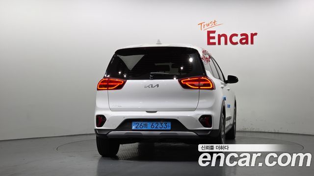 Kia Niro 2024 — photo 4
