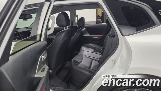 Kia Niro 2024 — photo 17