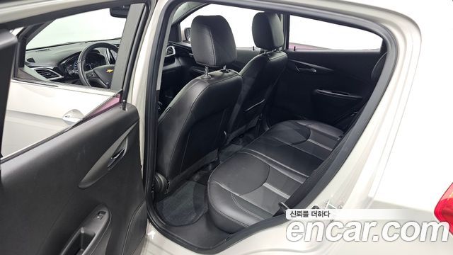 Chevrolet Korea Spark 2019 — photo 11