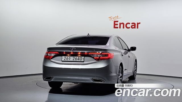 Hyundai Grandeur 2012 — photo 4