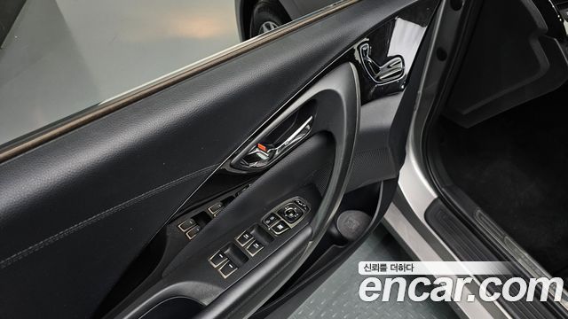 Hyundai Grandeur 2012 — photo 18